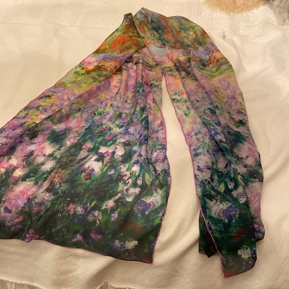 Monet inspired silk scarf-NWOT - Picture 3 of 8